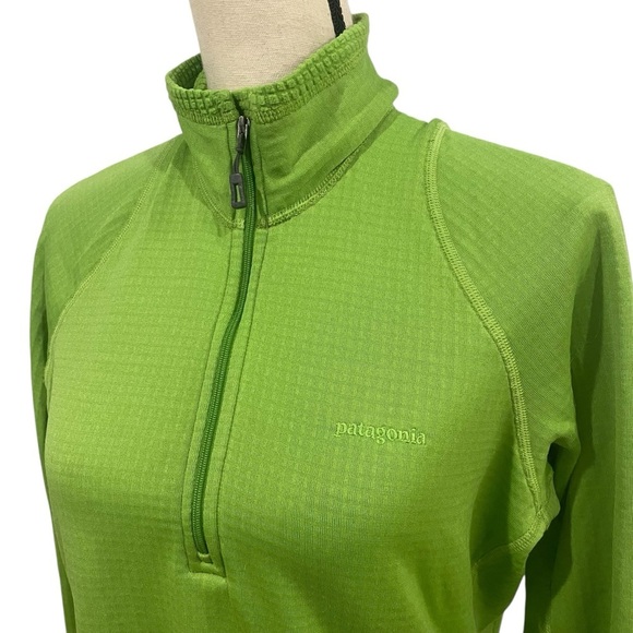 Patagonia Women’s 1/2 Zip Lime Green Size Medium Logo Flaws Polartec - Picture 7 of 16